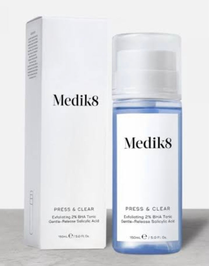 Medik8 Press & Clear Exfoliating 2% Bha Tonic
Gentle-Release Salicylic Acid 150Ml