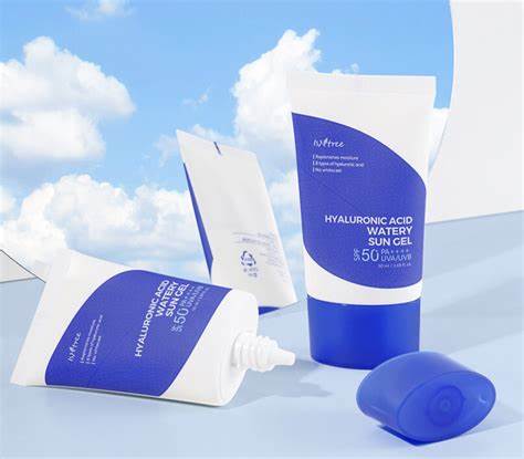 Isntree Hyaluronic Acid Watery Sun Gel Spf 50